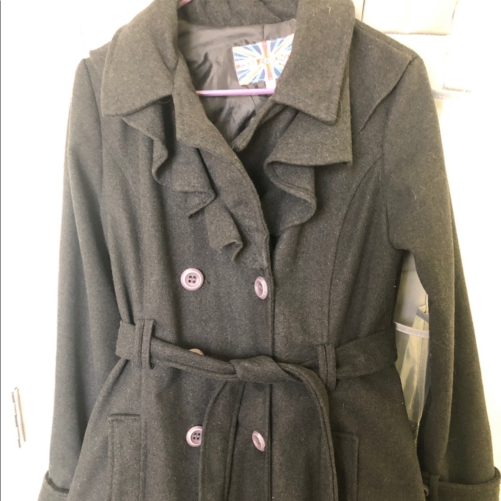 Super cute dressy coat! Black and warm!